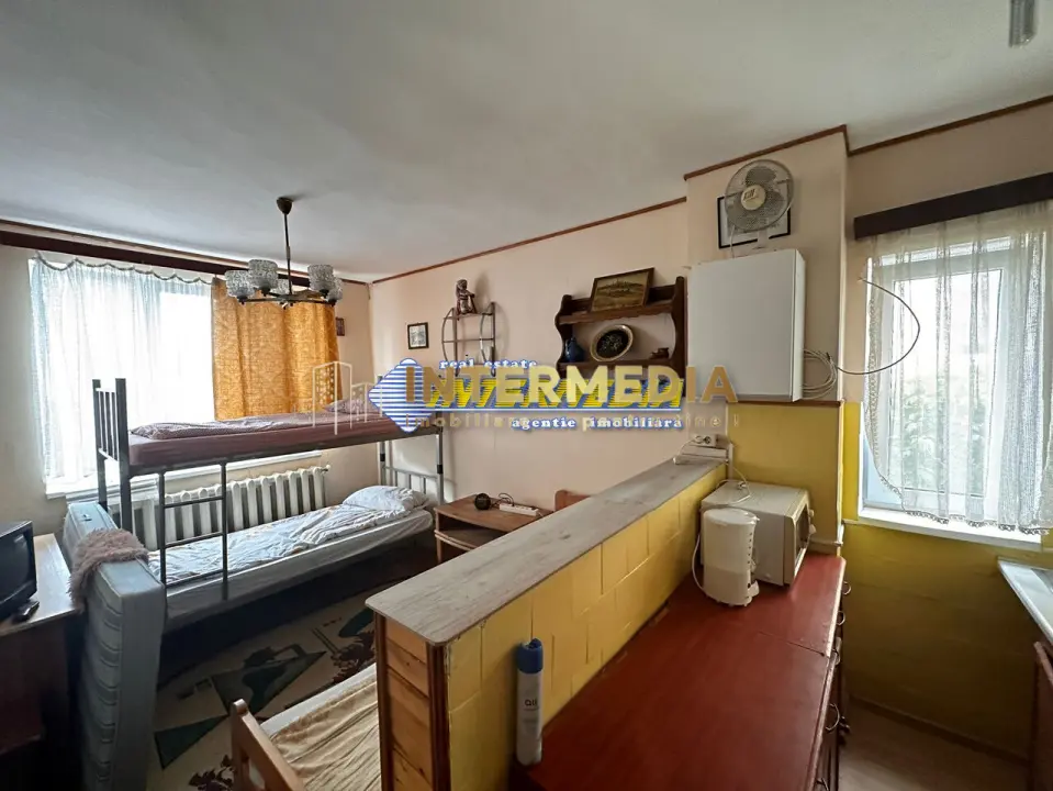 Inchiriere Casa Mobilata 6 Camere CETATE pretabila pentru muncitori, fotografia 11