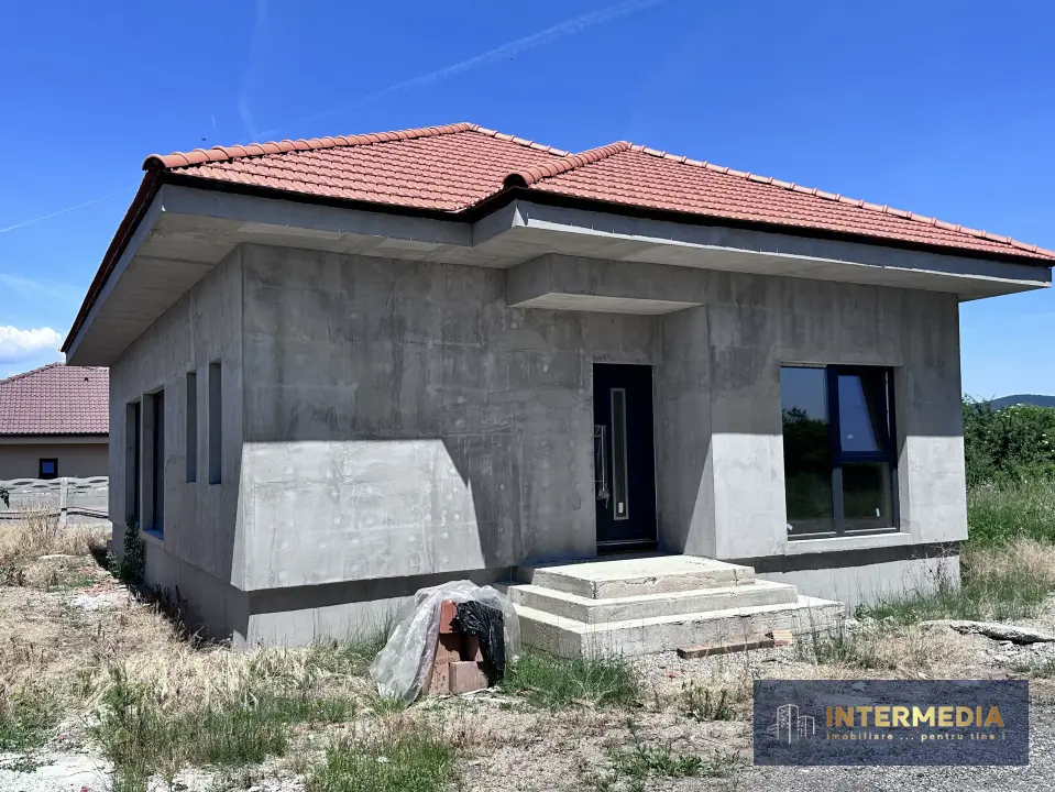 CASA NOUA PE PARTER, ALBA IULIA, 4 CAMERE, TEREN 535 MP, 110 MP UTILI, fotografia 1