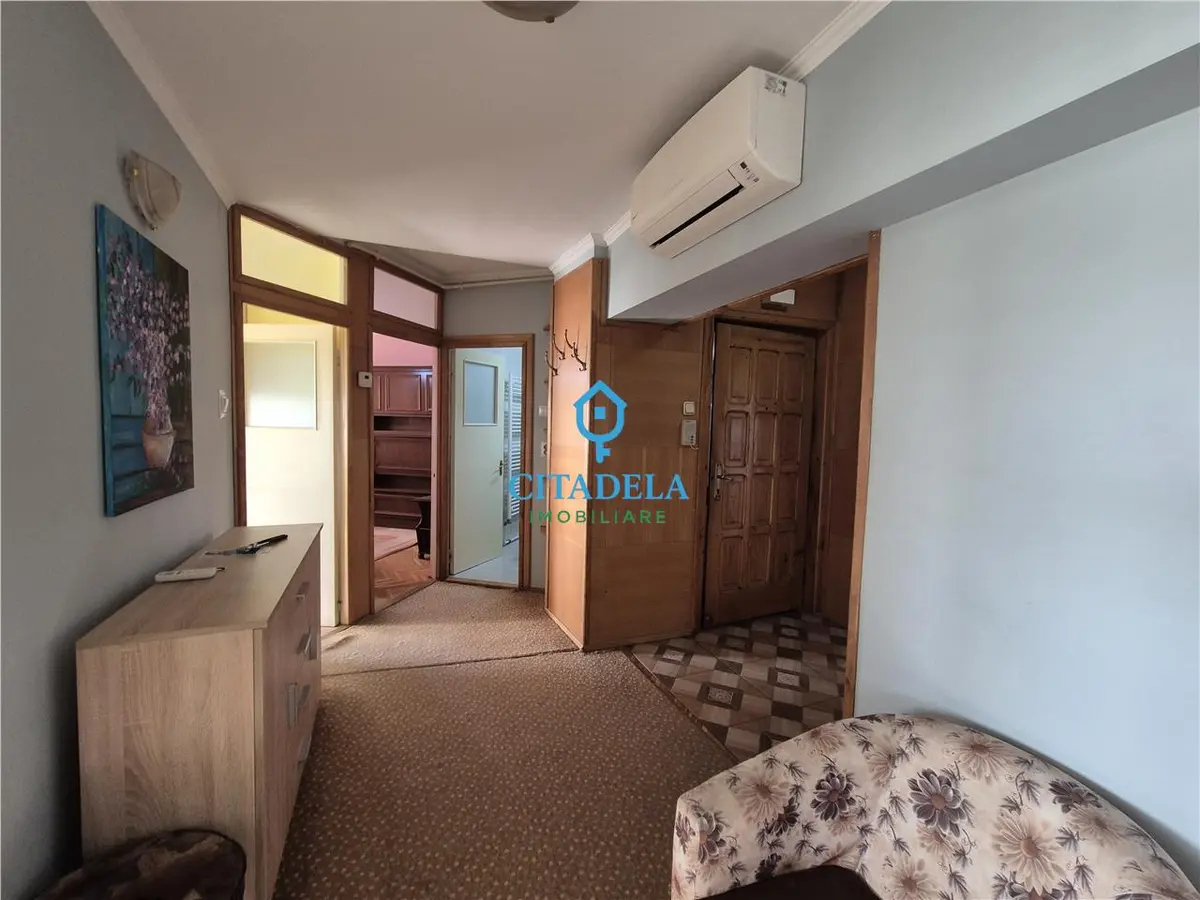 Apartament cu 4 camere, decomandat, în zona Cetate, Alba Iulia, fotografia 12