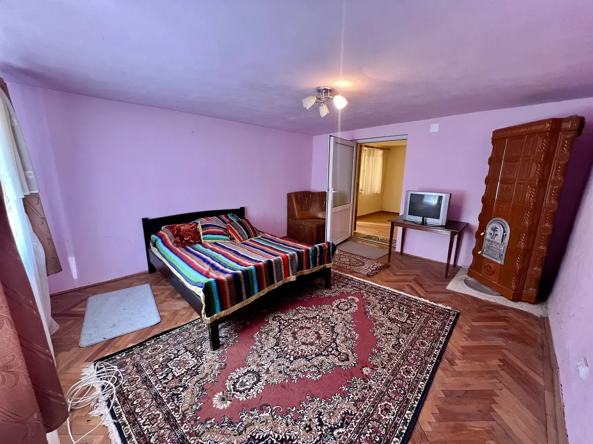 Casă de vânzare în Pianu de Sus, teren 2835 mp, fotografia 3