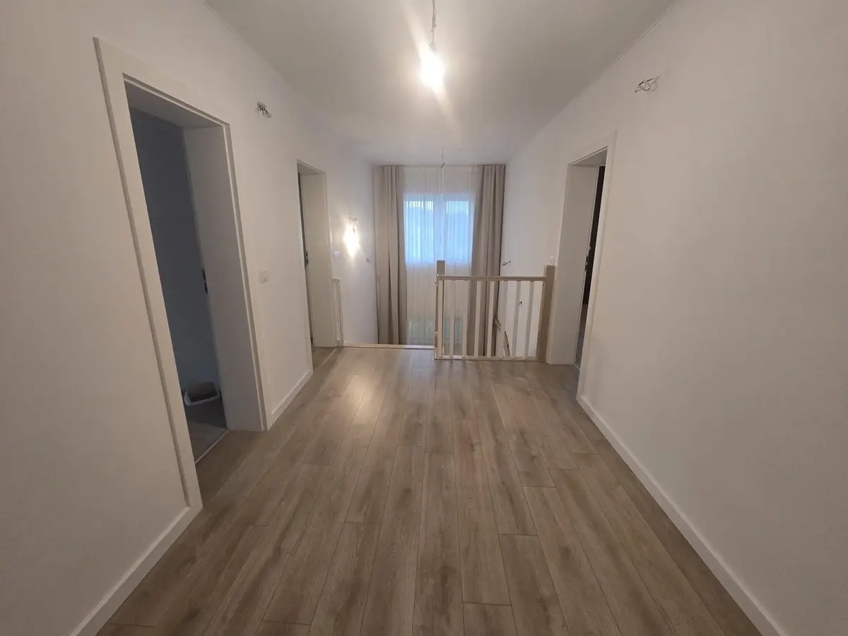 Vilă modernă de vânzare, construcție nouă, aproape de Alba Iulia, 330.000 euro, fotografia 11