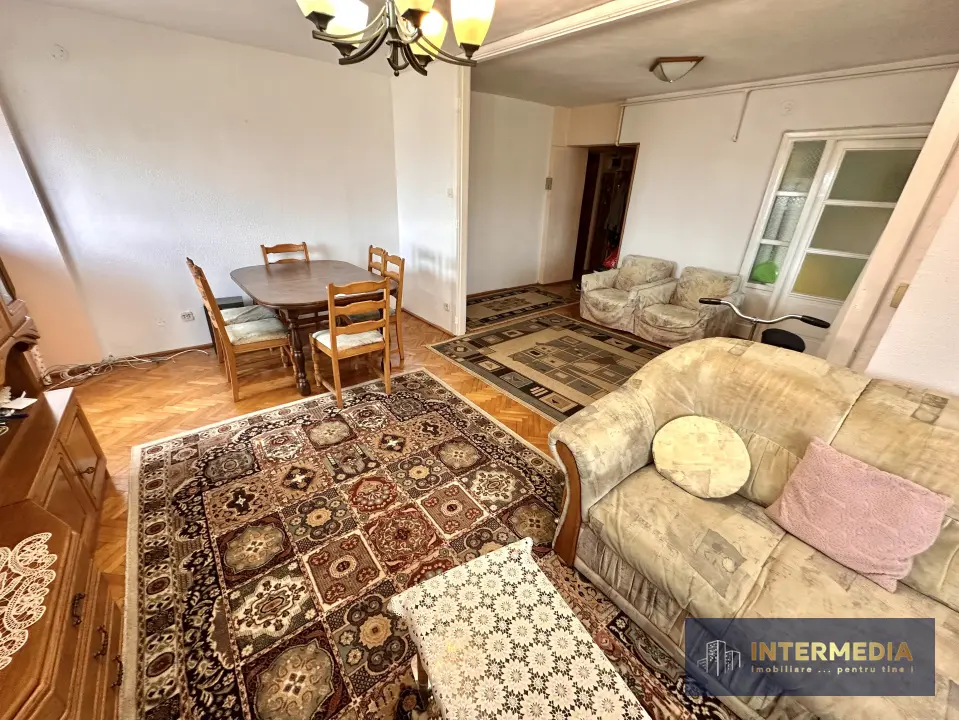 Apartament cu 3 camere decomandat, 80 mp utili, zona Centru, Alba Iulia, 2 balcoane, fotografia 15