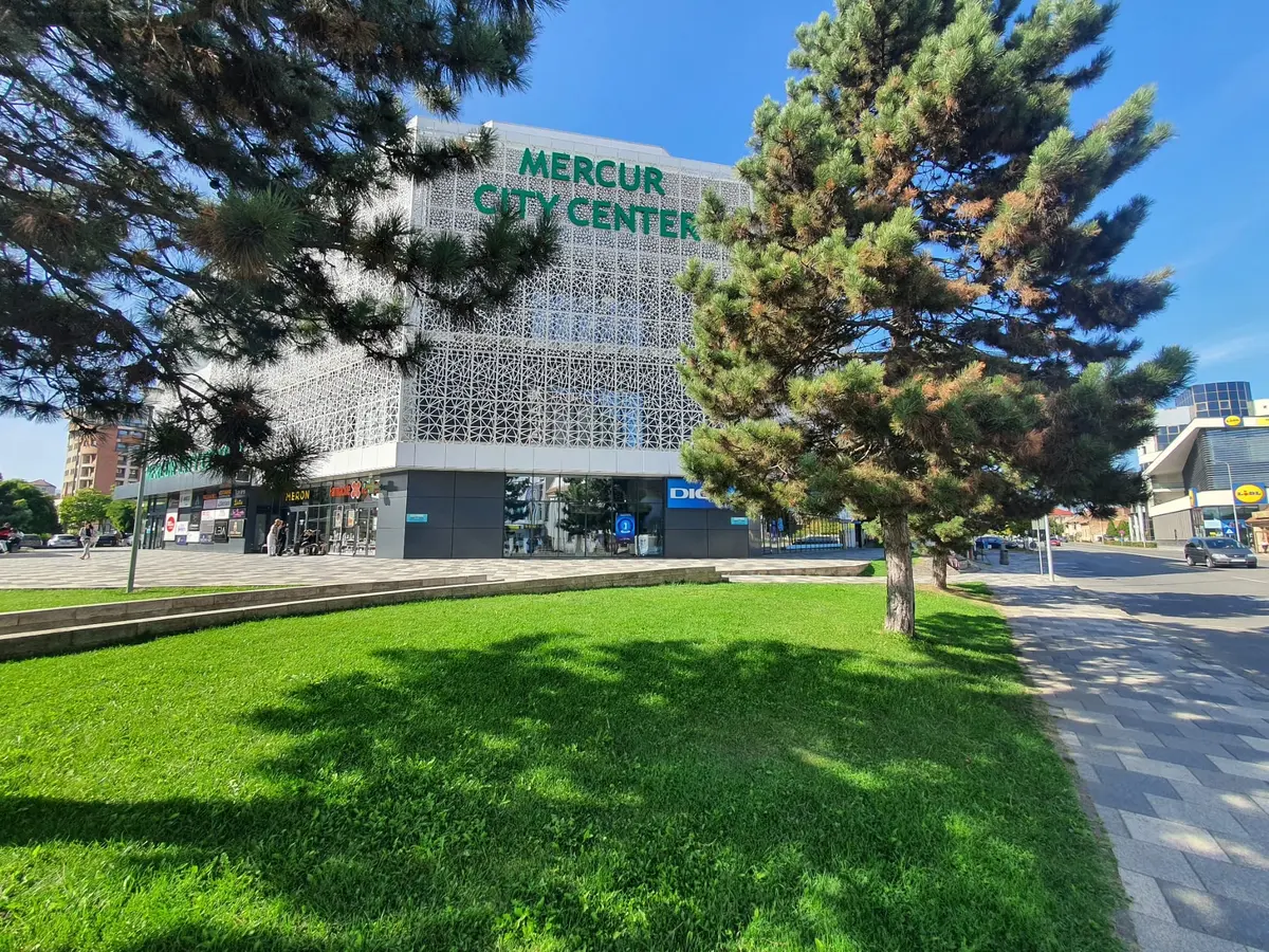 Spațiu comercial de închiriat în Sebeș, în apropierea autogării, fotografia 8
