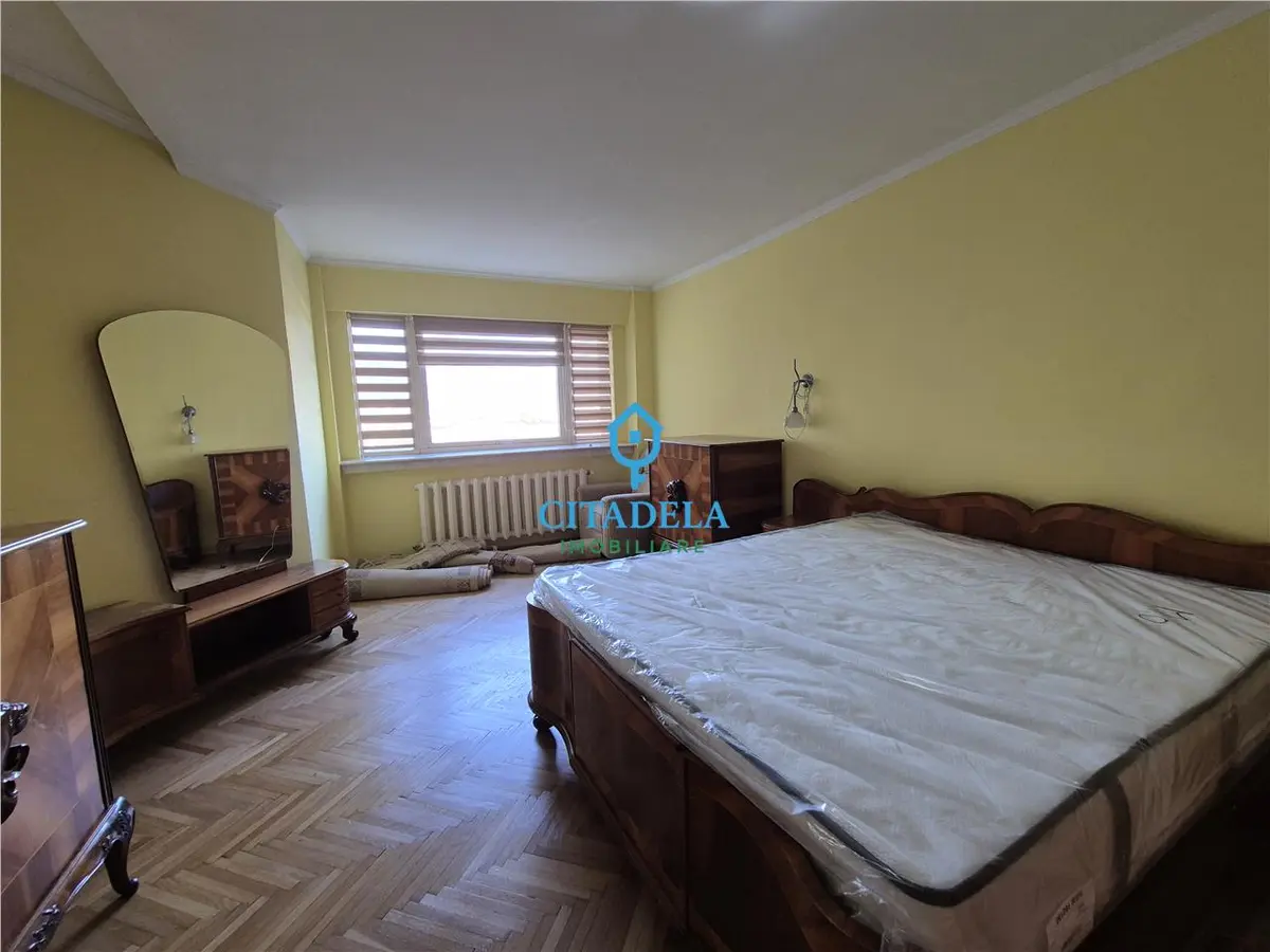 Apartament cu 4 camere, decomandat, în zona Cetate, Alba Iulia, fotografia 6
