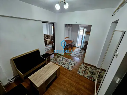 Apartament 2 camere, decomandat, în zona Centru, Alba Iulia