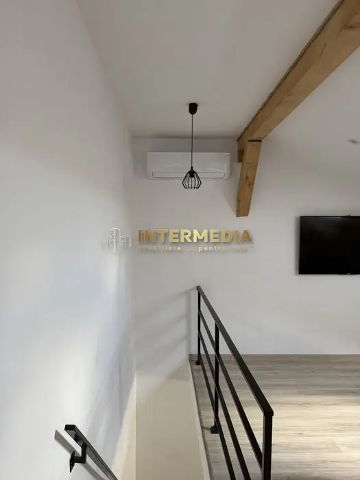 Apartament cu 3 camere Bloc NOU CENTRU Scara Interioara Mobilat Utilat Parcare, fotografia 12