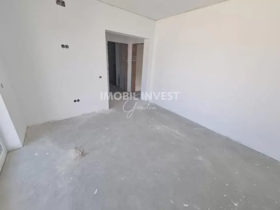 Casă 370 mp, teren 350 mp, 6 camere, 3 niveluri, zona Cetate, fotografia 5