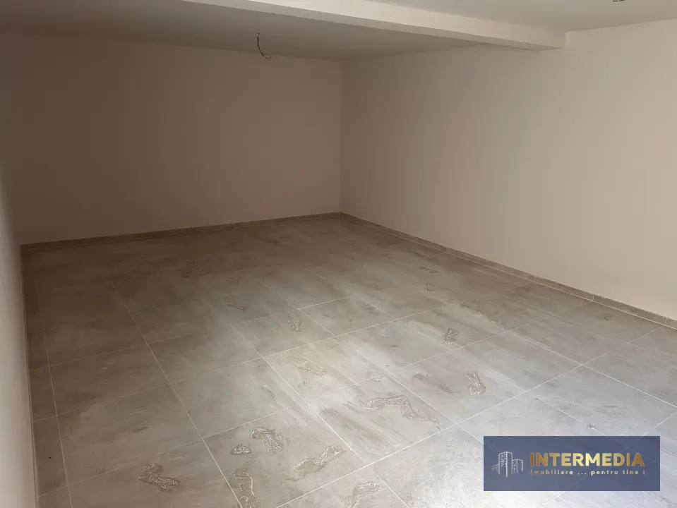 Casă nouă în Alba Iulia, zona Cetate, 4 camere, 509 mp teren, fotografia 5