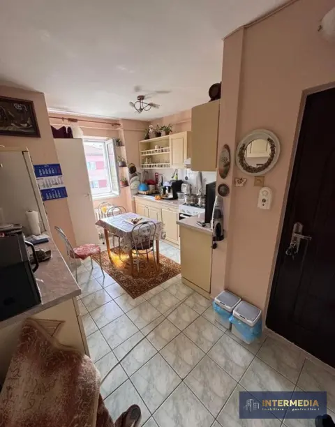 APARTAMENT 2 CAMERE, CETATE, ZONA BULEVARD, DE VANZARE, 50 MP