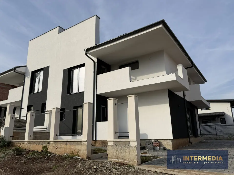 Casă nouă P+1 în Alba Iulia, zona Cetate Piață, teren 250 mp, finisată la cheie, fotografia 1