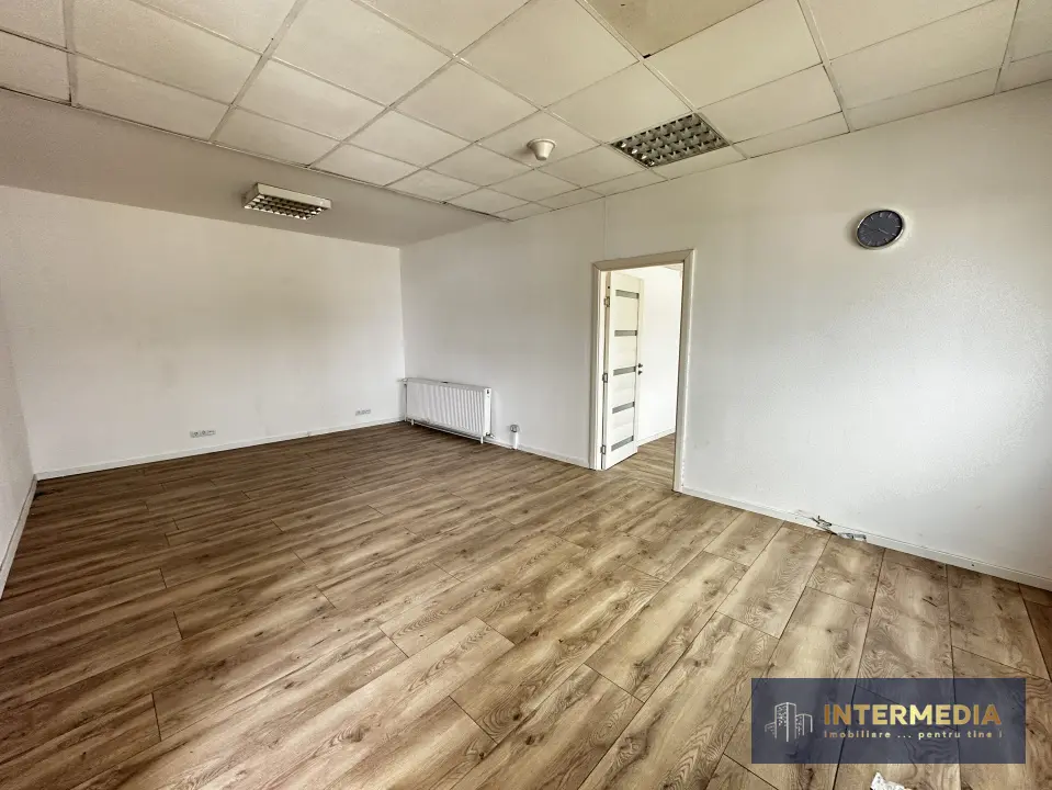Depozit 450 mp cu birouri și teren împrejmuit 4077 mp, Alba Iulia, zona Bărăbanț, fotografia 3