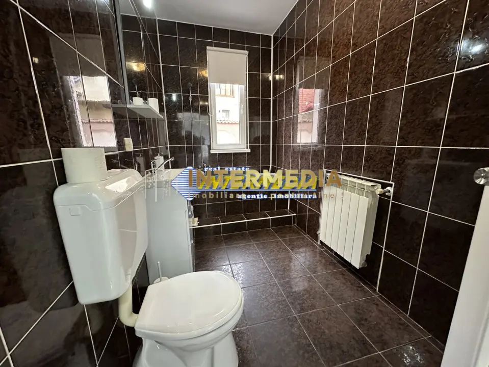 Casa 3 camere in Alba Iulia Zona CENTRU cu 900 mp teren utilitati si la asfalt, fotografia 8