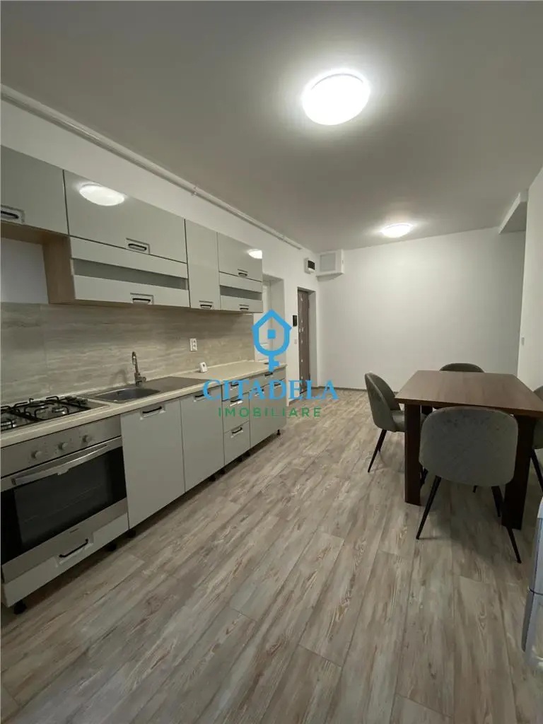 Apartament 2 camere bloc nou 380 euro, fotografia 2