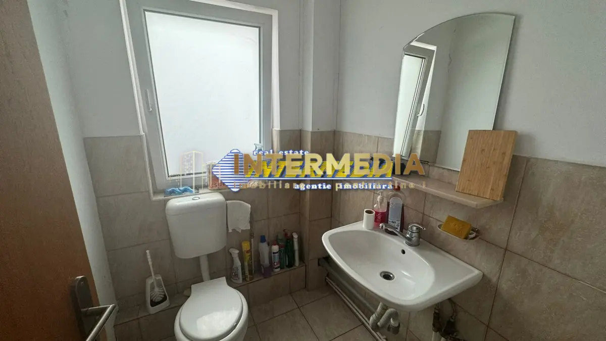 Spatiu Comercial + Apartament in Alba Iulia, Zona Cetate Kaufland, fotografia 5