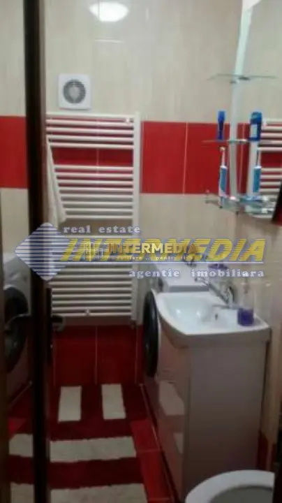 Apartament 4 camere de vanzare etaj 2 in Alba Iulia mobilat utilat, fotografia 6