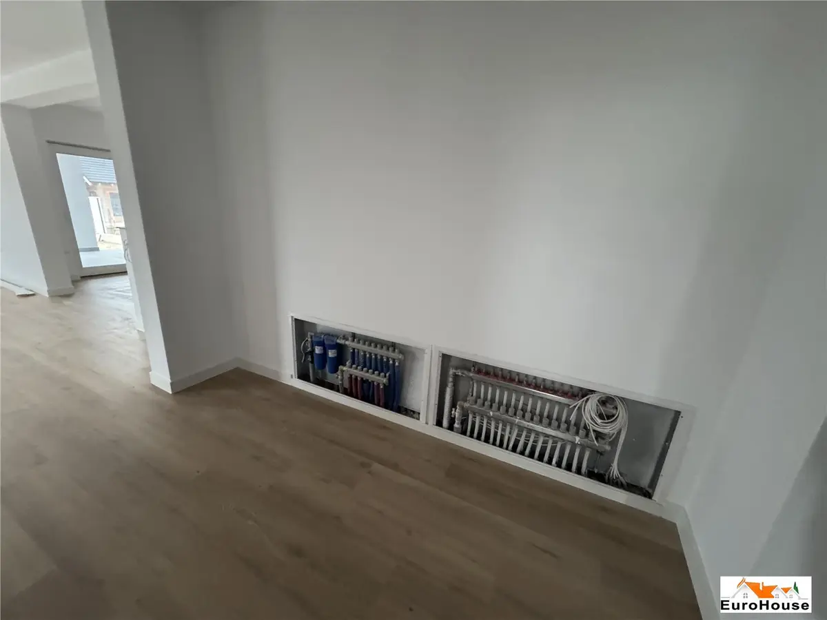 Casa noua pe un nivel de vanzare in Alba Iulia, fotografia 10