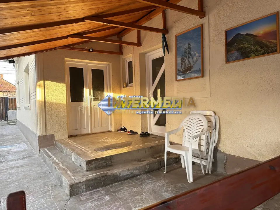 Casa cu 3 camere in Cetate la asfalt cu 1176 mp Teren, fotografia 10