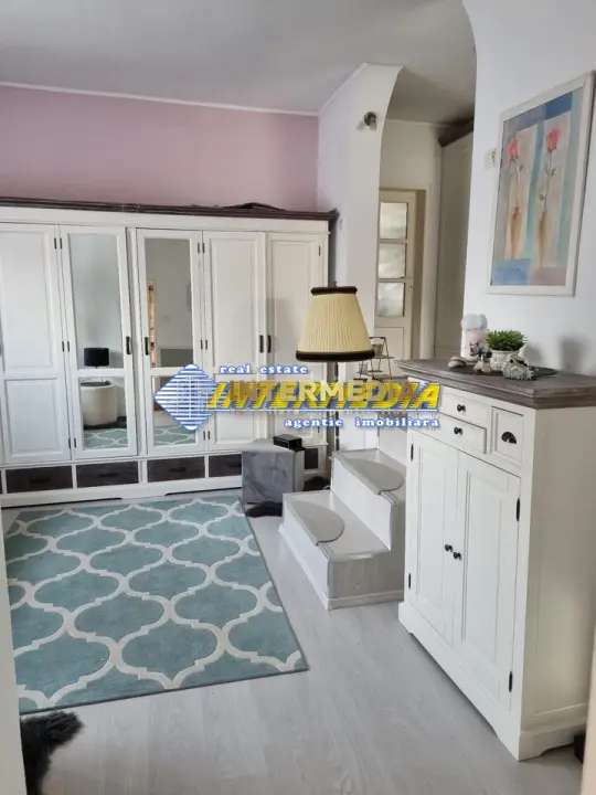 Casa P+E de vanzare recent renovata in Centru cu 680 mp teren, fotografia 14