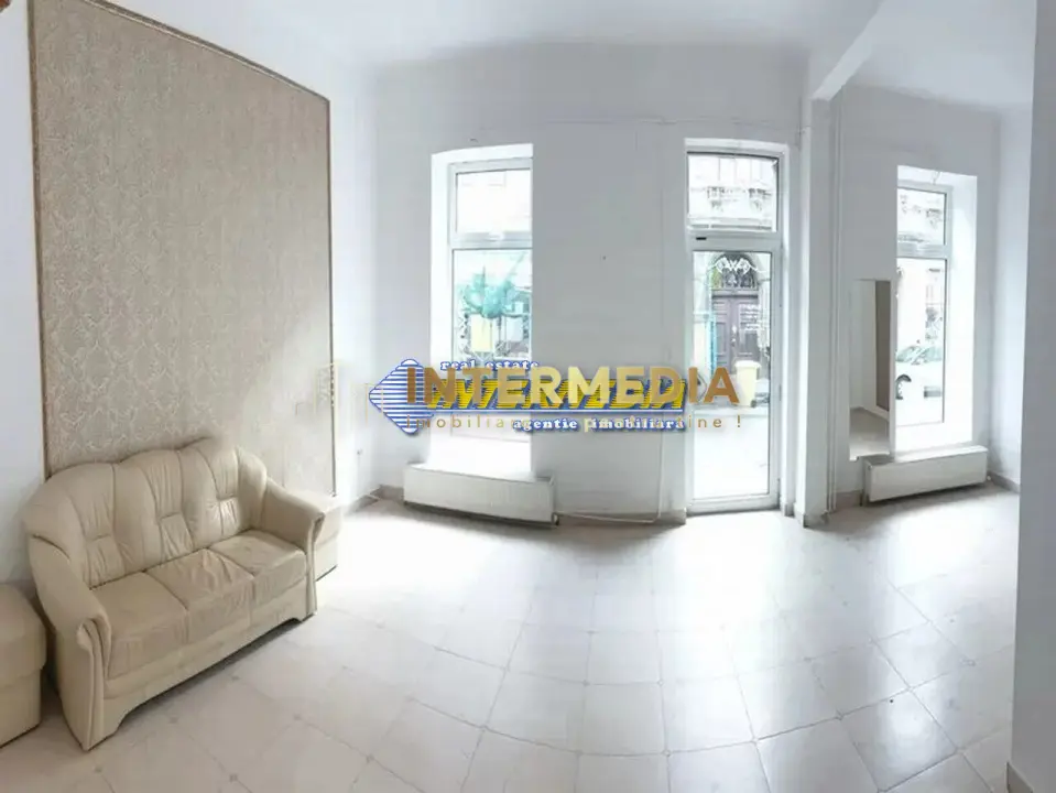 Spatiu comercial 120 mp la bulevard de vanzare in Alba Iulia, fotografia 3