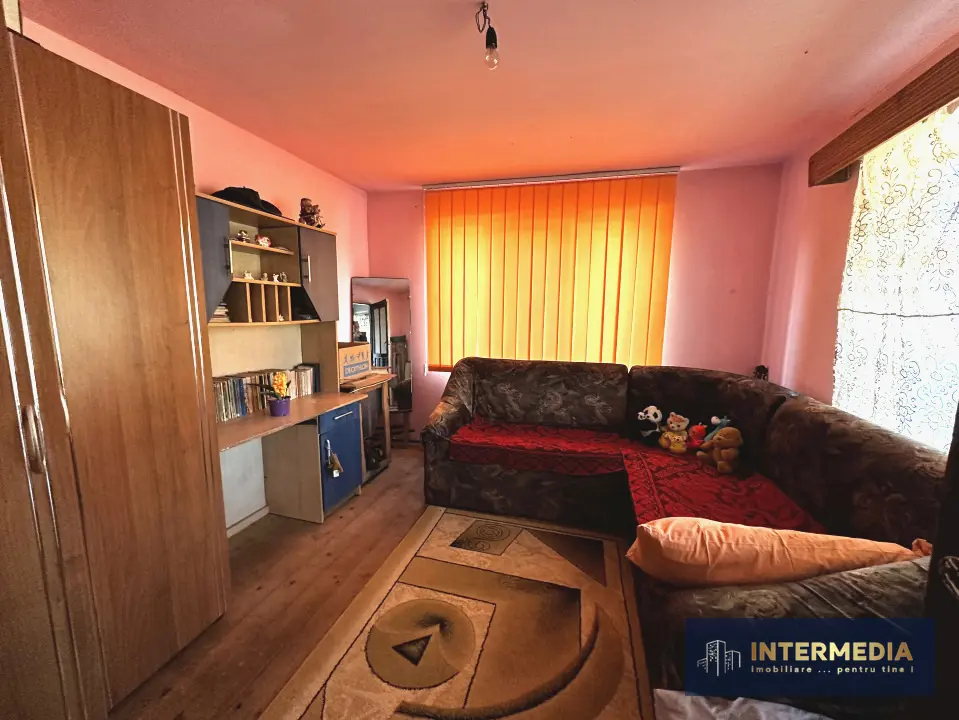 OKAZIE ! Vanzare Casa 3 camere Nefinisata IGHIU 1320 mp Teren Utilitati Asfalt, fotografia 1
