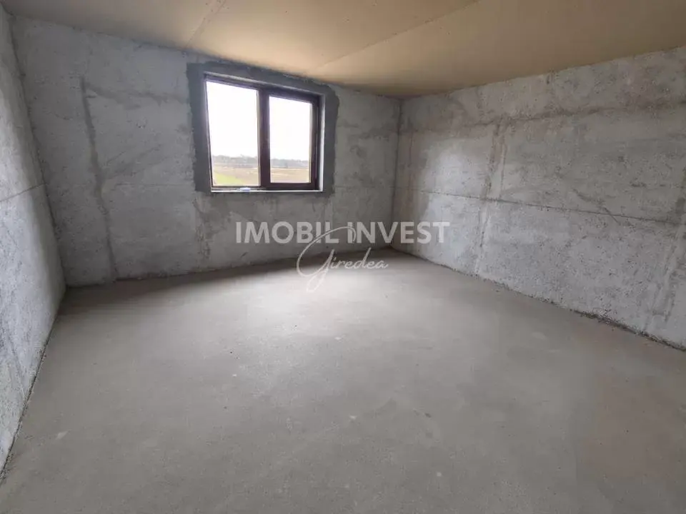 Casă individuală cu 4 camere, 174 mp utili, 300 mp teren, Partoș, fotografia 4