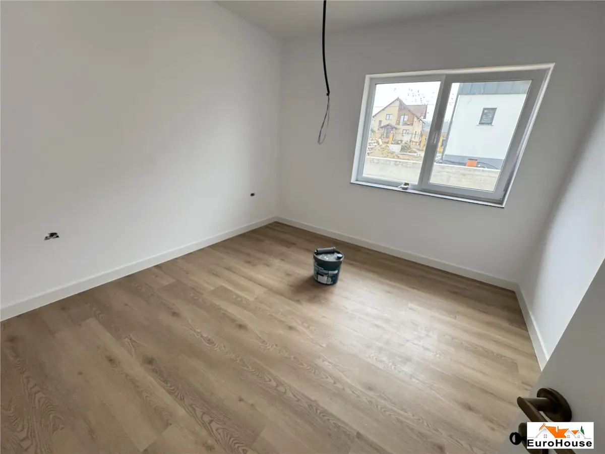 Casa noua pe un nivel de vanzare in Alba Iulia, fotografia 14