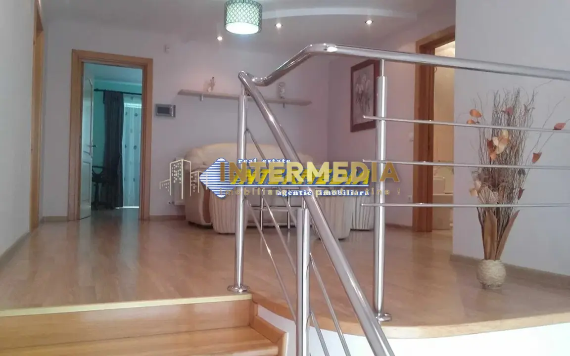 Casa de vanzare 4 camere in Cetate Alba Iulia finisata complet, fotografia 8