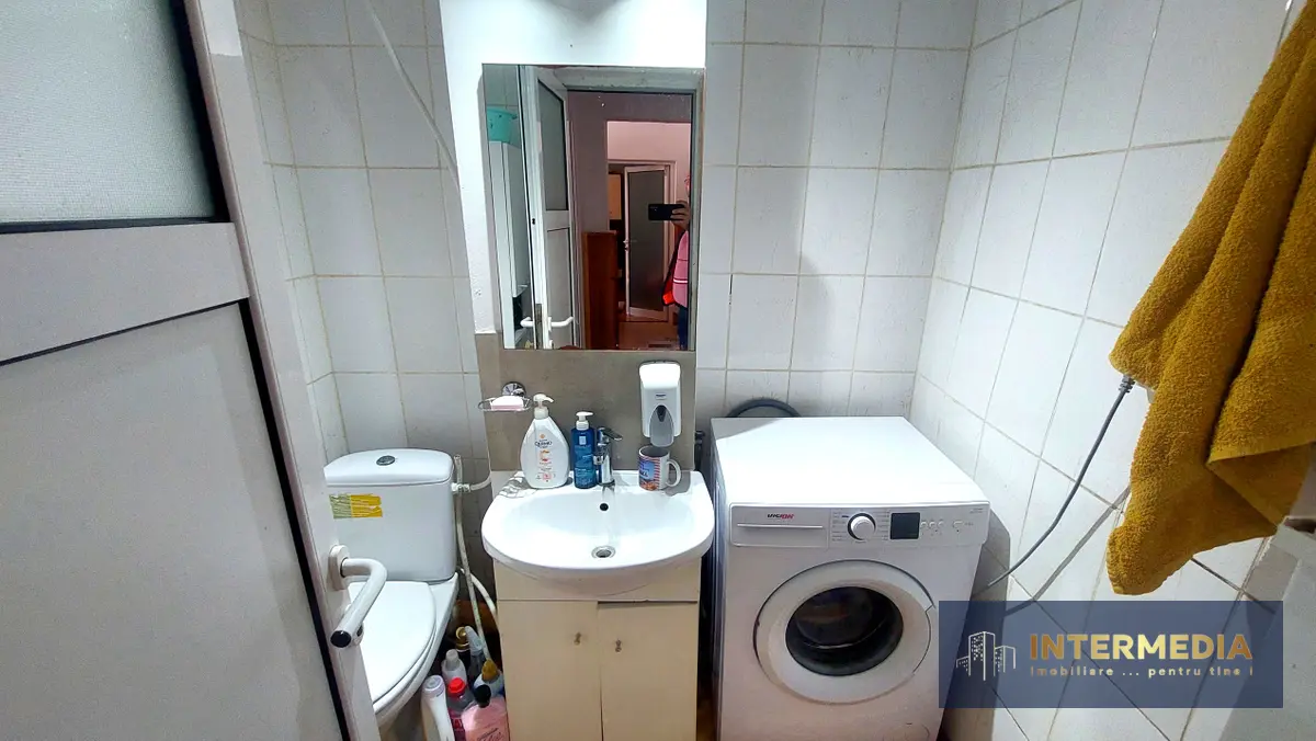 Apartament decomandat cu 4 camere și 2 băi, în Alba Iulia, zona Cetate, fotografia 9
