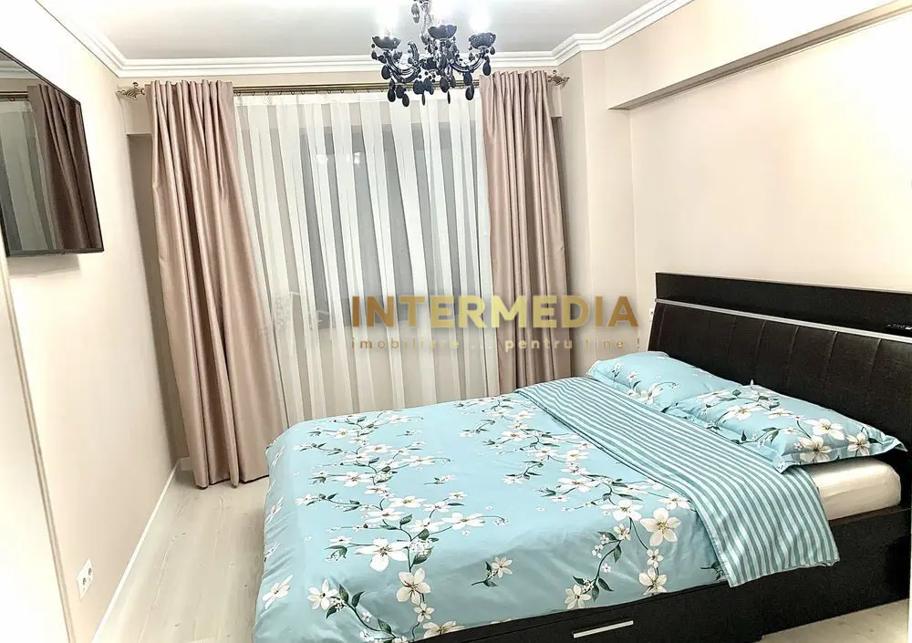 Apartament 3 camere 95 mp. RENOVAT Loc Parcare 2 Balcoane CETATE M-uri View Parc, fotografia 12