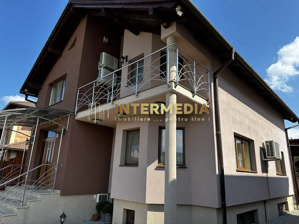 Casa D+P+M cu garaj teren 400 mp finisata utilata mobilata asfal CETATE Giro, fotografia 1