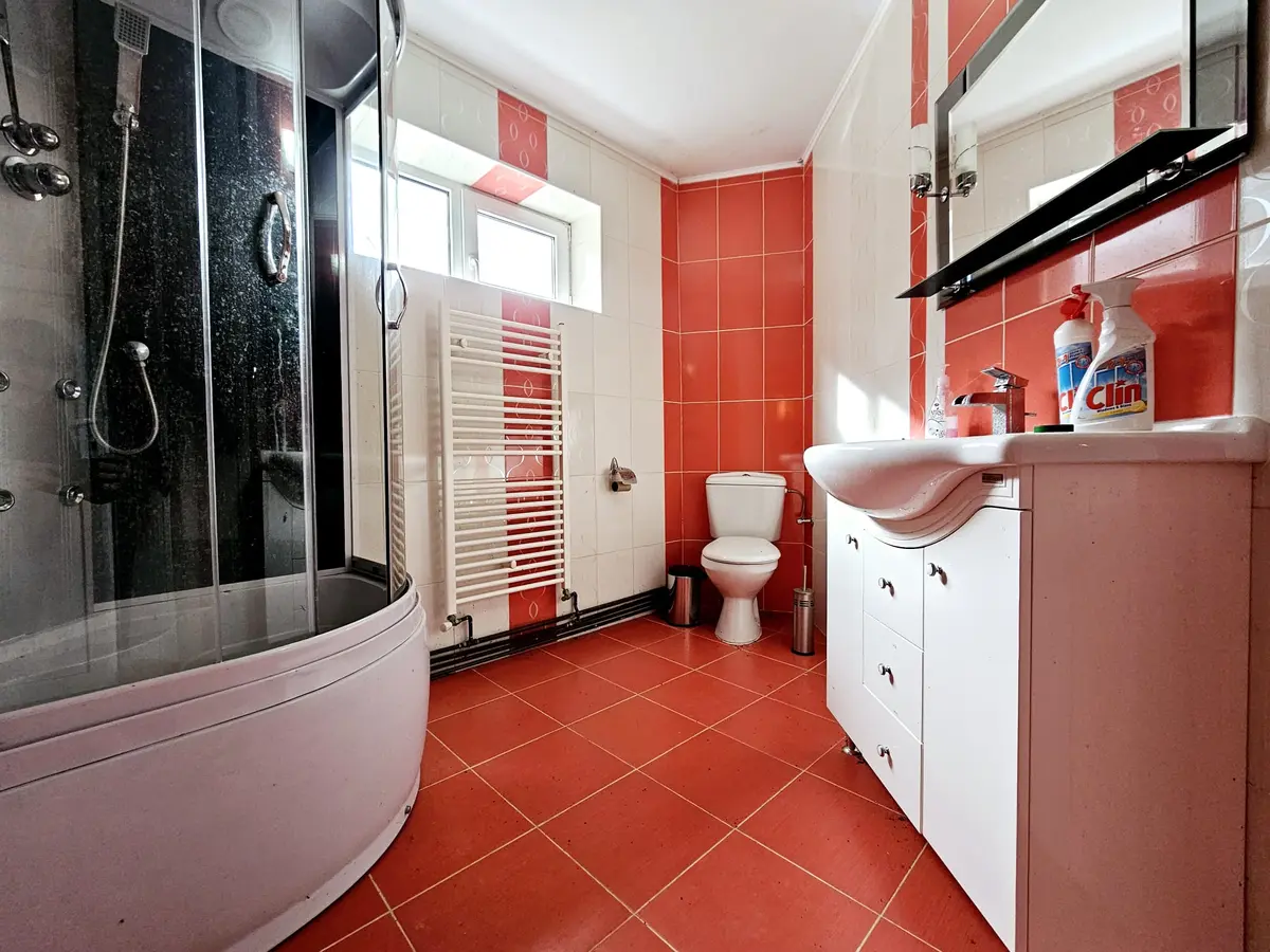 Casă de vacanță, 250 mp utili, 6 camere, 4 băi, Valea Mănăstirii, Râmeț, fotografia 4