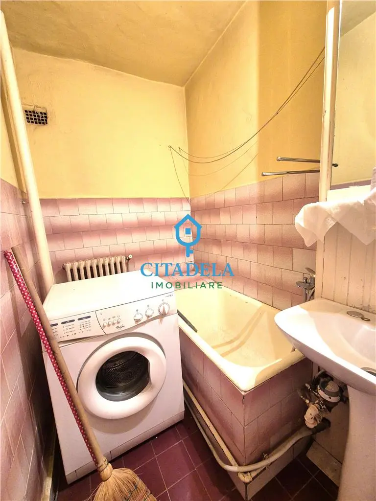 Garsonieră decomandată în zona M-uri, Cetate, Alba Iulia, etaj 5, fotografia 5