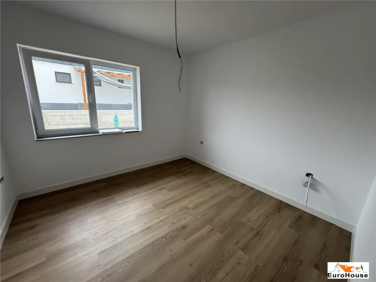 Casa noua pe un nivel de vanzare in Alba Iulia, fotografia 11