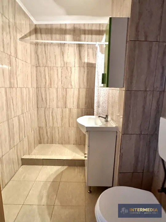 Apartament 2 camere, 52 mp, CETATE zona MERCUR, ALBA IULIA, mobilat, fotografia 2