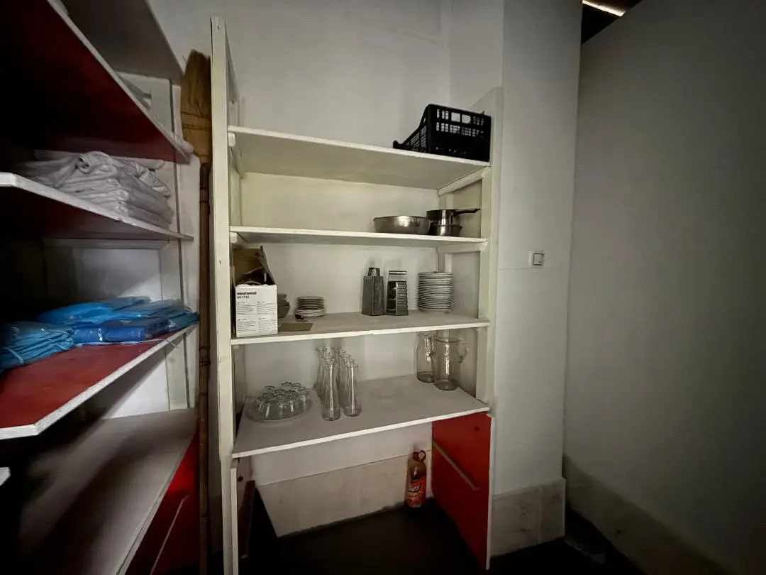 Spațiu comercial de vânzare în Alba Iulia, zona Bărăbanț, fostă cantină, fotografia 11