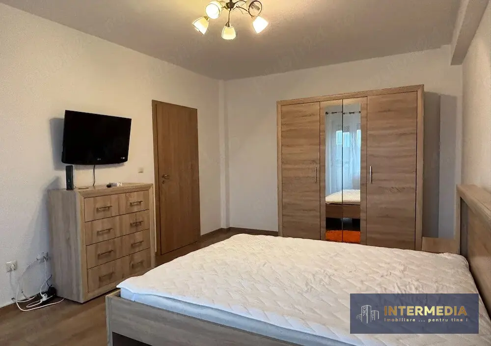 Garsonieră de închiriat în Alba Iulia, zona Cetate, cu loc de parcare, fotografia 1