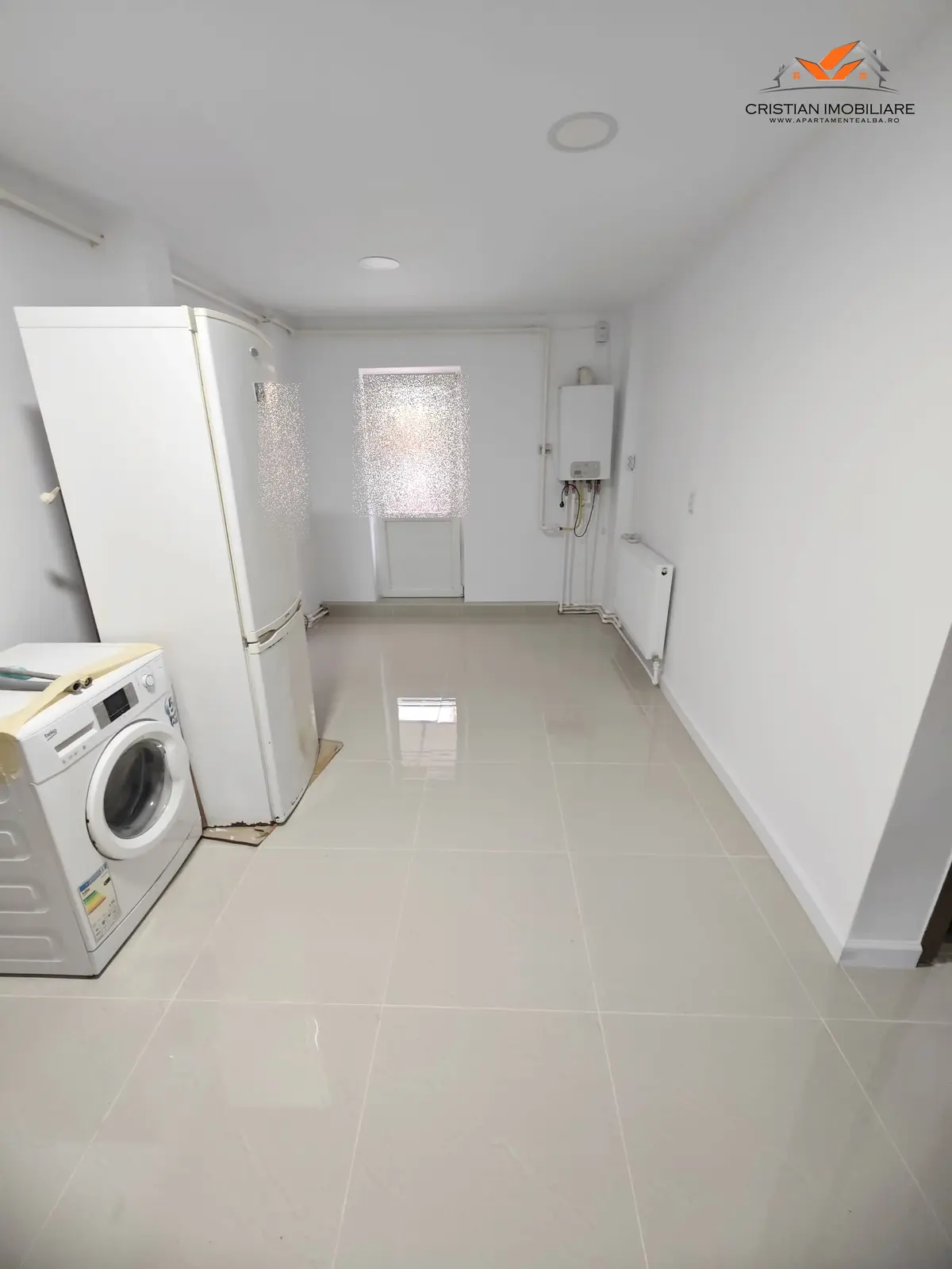 Apartament cu 2 camere decomandat, parter cu balcon, zona Cetate, Alba Iulia, fotografia 1