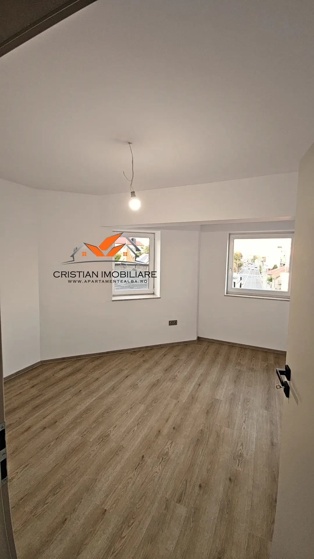 Apartament cu 3 camere decomandate, etaj 1, zona Centru, Alba Iulia, fotografia 4