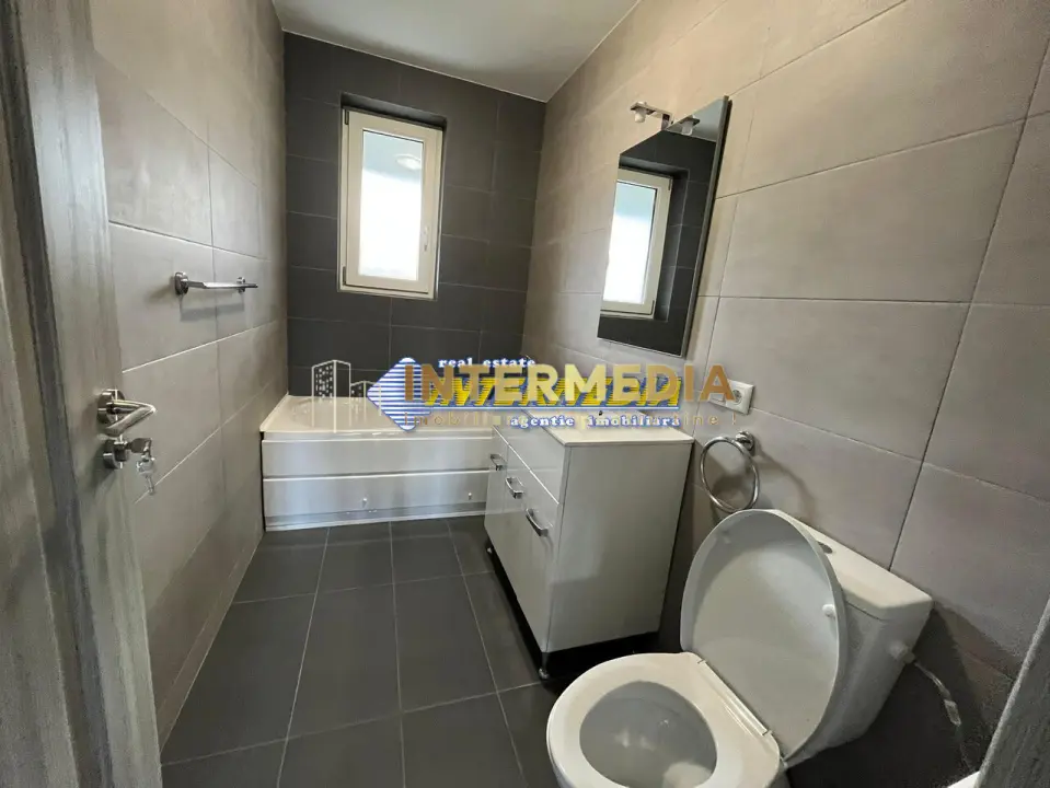 Ocazie! Casa Noua de Vanzare in zona Arex Alba Iulia, fotografia 6