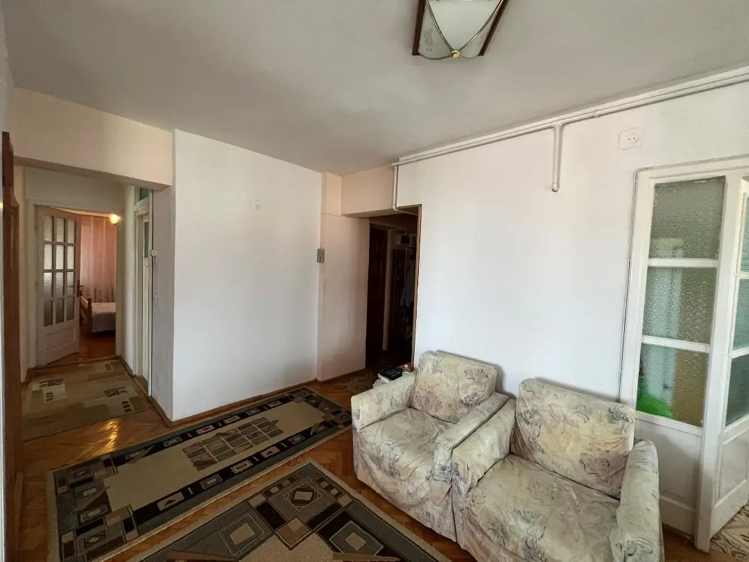 Apartament 3 camere de vânzare, zona Centru, Alba Iulia, fotografia 2