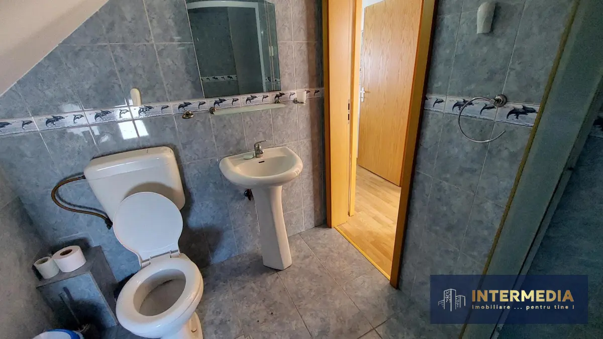 Apartament 3 camere si Garaj, in Vila, finisat, fotografia 5