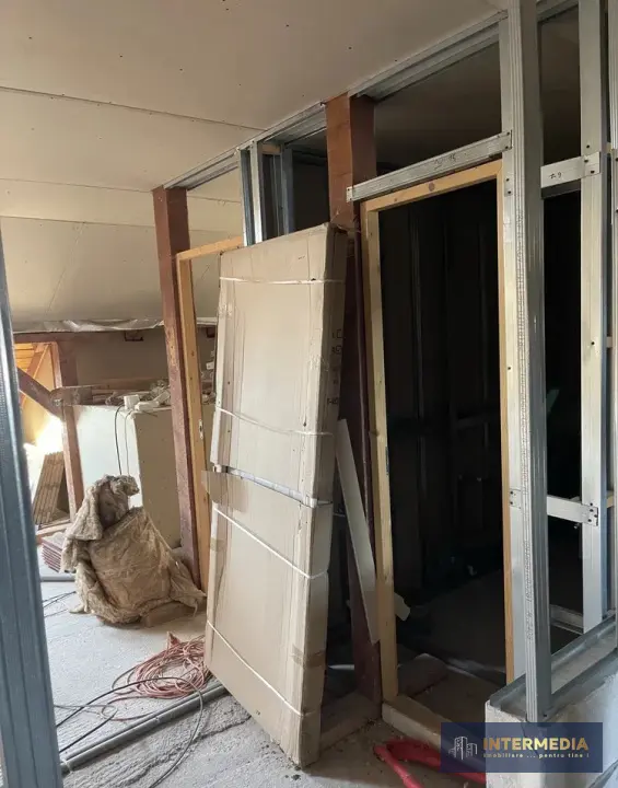 Apartament decomandat de 180 mp utili, 7 camere, în Alba Iulia, zona Cetate, fotografia 6