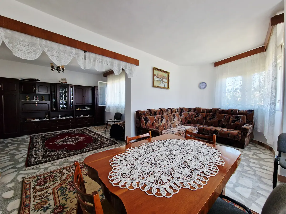 Casă individuală, 250 mp utili, 2457 mp teren, Sânmiclăuș, fotografia 5