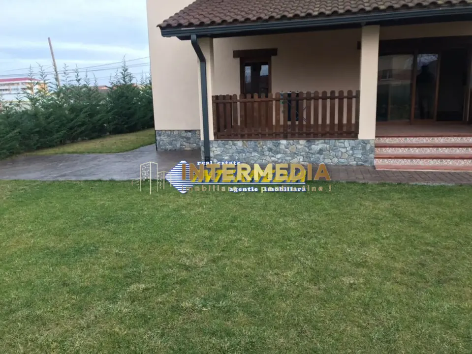 Casa de vanzare Alba Iulia CETATE cu 4 dormitoare si living finisata complet, fotografia 11