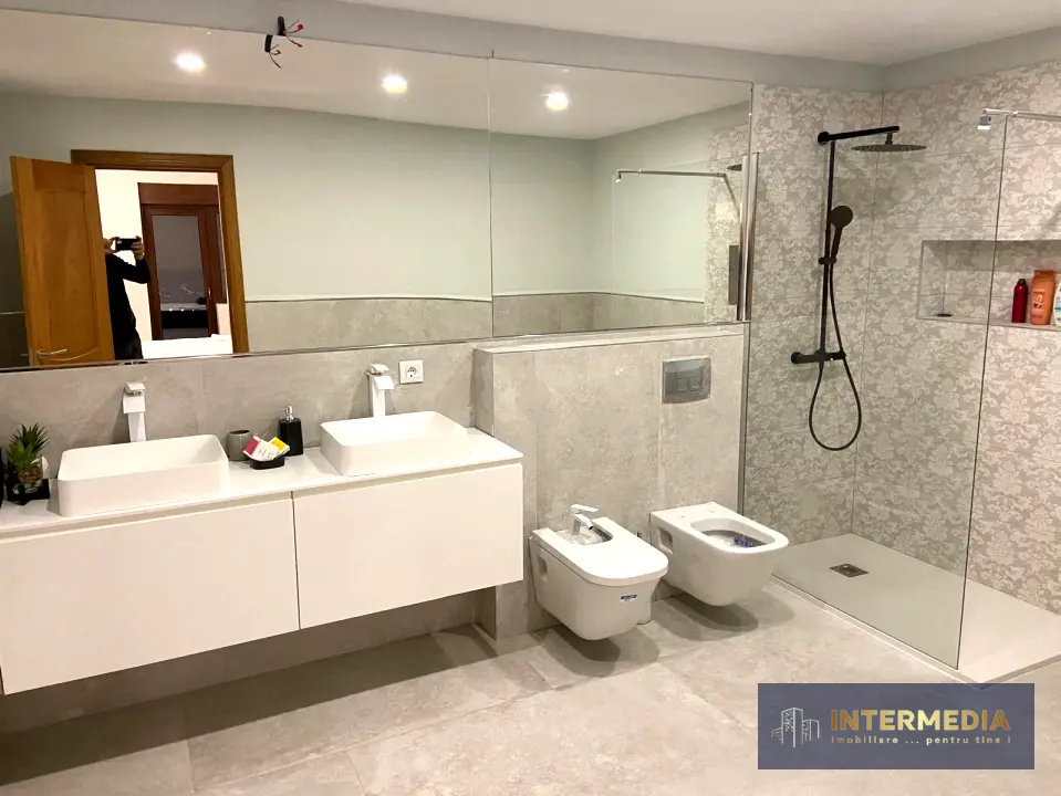 Casa de Lux cu 5 camere pe colina 1000 mp – CETATE SKIT Panorama spectaculoasă, fotografia 4