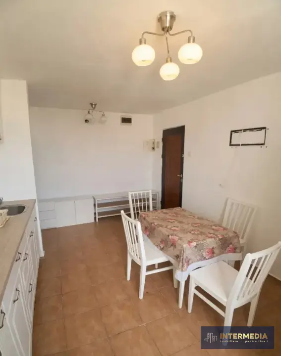 Apartament 2 camere, 50 mp, Cetate zona Piață, finisat complet, fotografia 2