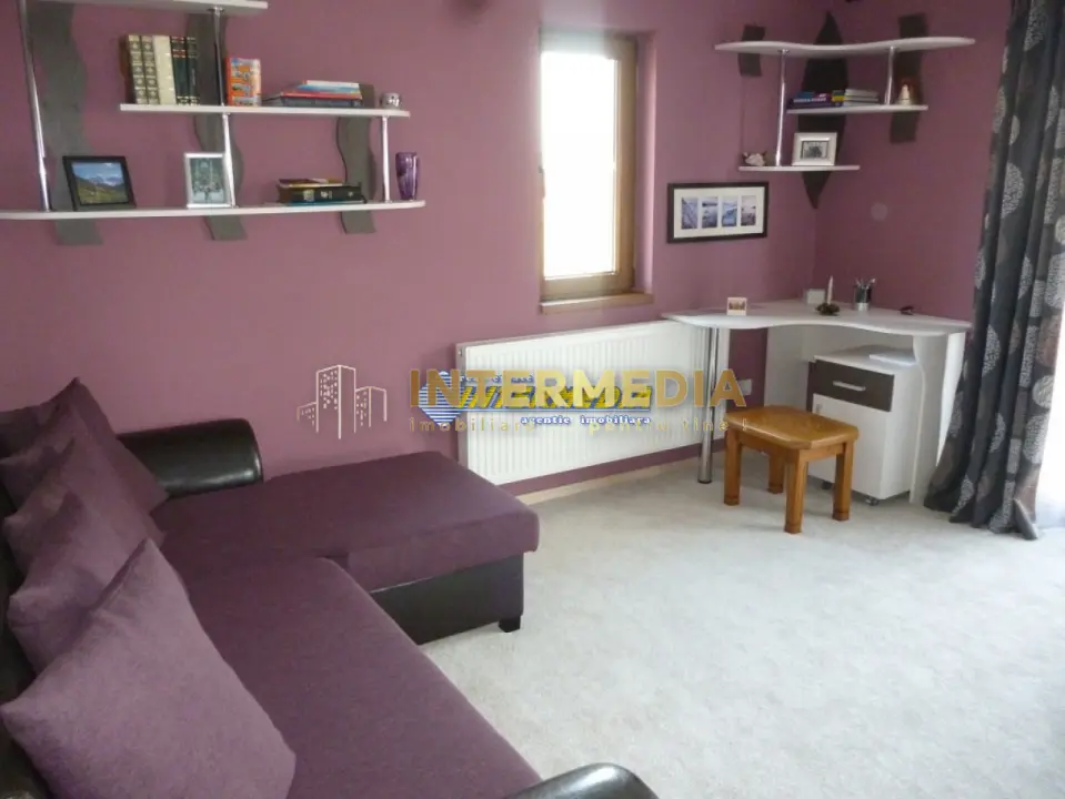 Casa de vanzare, D+ P+ M, zona buna, Cetate Alba Iulia, finisata, 560 mp, fotografia 13