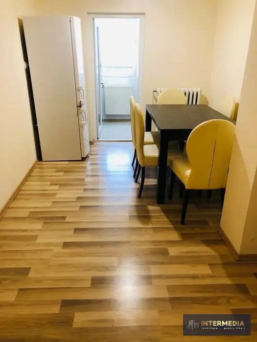 Apartament cu 2 camere, decomandat, 52 mp, etaj 3, Cetate Mercur, fotografia 5