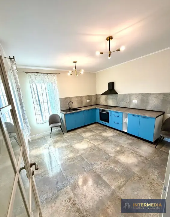 Casă nouă în Alba Iulia, 3 camere, 106 mp utili, mobilată și utilată, teren 416 mp, fotografia 4