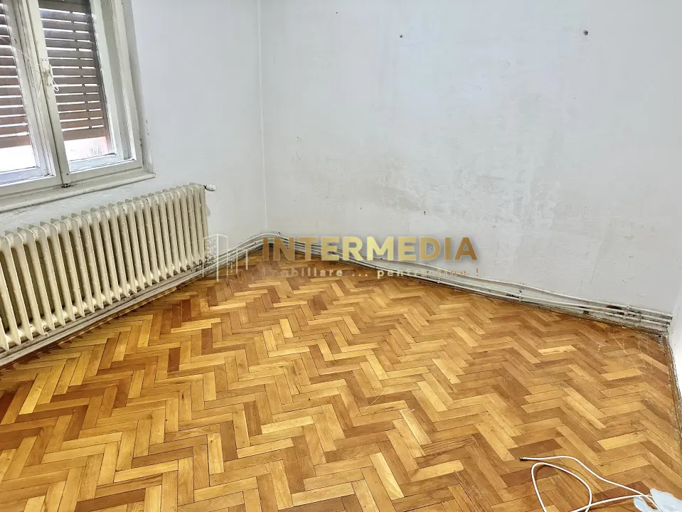 APARTAMENT 2 CAMERE, CETATE ZONA CLOSCA, 50 MP, BLOC CARAMIDA, fotografia 4